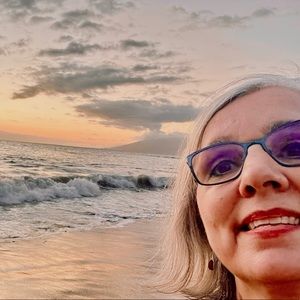 Meet your Posher, Cindy